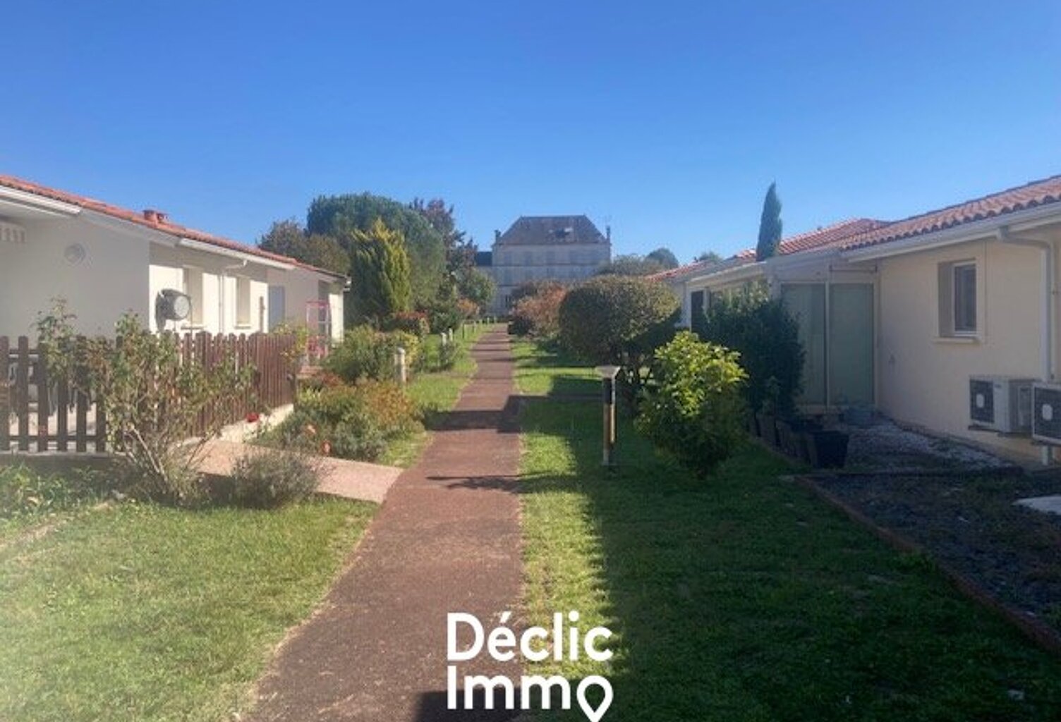 A VENDRE MAISON DE PLAIN-PIED EN RESIDENCE SENIORS A MEURSAC — photo 1