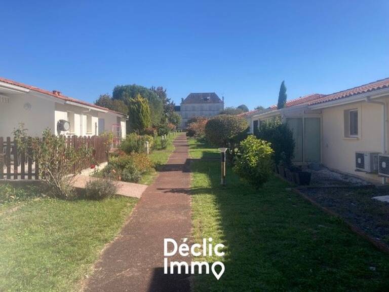 A VENDRE MAISON DE PLAIN-PIED EN RESIDENCE SENIORS A MEURSAC — photo 1