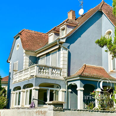 Appartement 4 pièces 285000 €