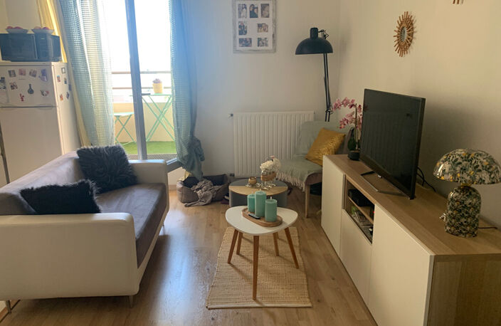 Appartement Saint Sébastien Sur Loire 2 pièces - avec balcon et parking privatif — photo 3