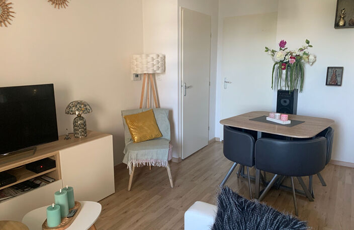 Appartement Saint Sébastien Sur Loire 2 pièces - avec balcon et parking privatif — photo 4