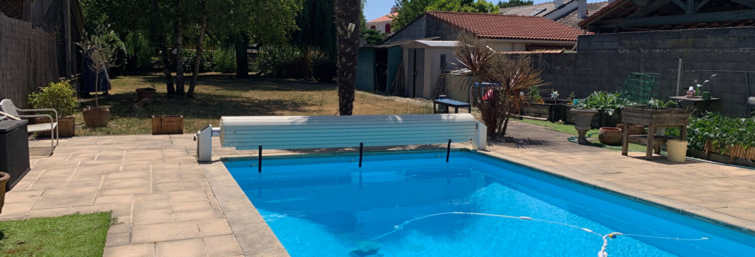 Maison 10 Pièces 225 m² à vendre à Saint-Sébastien-sur-Loire (44230)