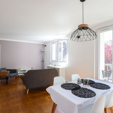 Appartement 3 pièces 1410 €