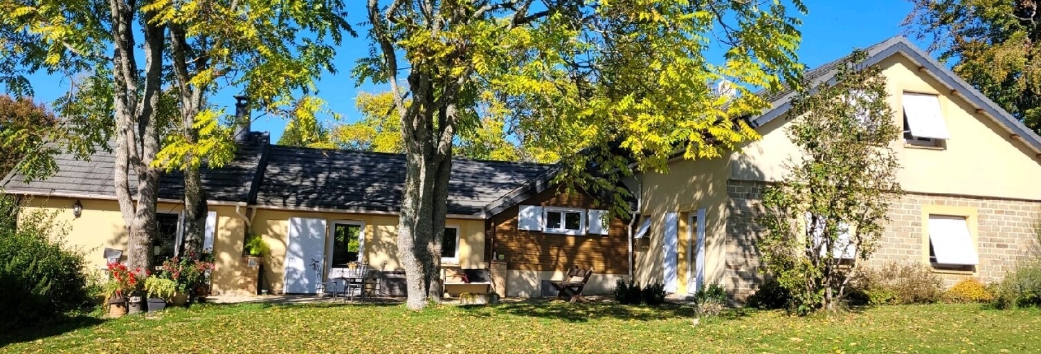 Maison 8 Pièces 154 m² à vendre à Veyrières (19200)