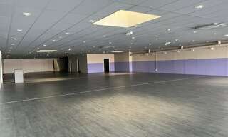 Commerce  1000 m² à louer à Chambray-lès-Tours (37170)