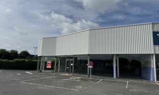 Commerce  1000 m² à louer à Chambray-lès-Tours (37170)