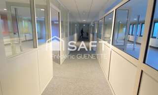 Bureau  1659 m² à vendre à Niort (79000)