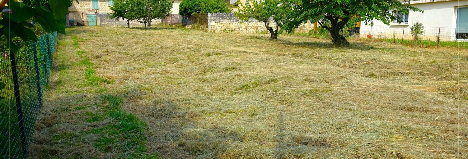 Terrain  825 m² à vendre à Morancé (69480)