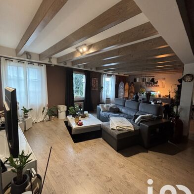 Appartement 5 pièces 240000 €