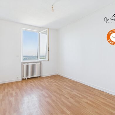 Appartement 4 pièces 170800 €