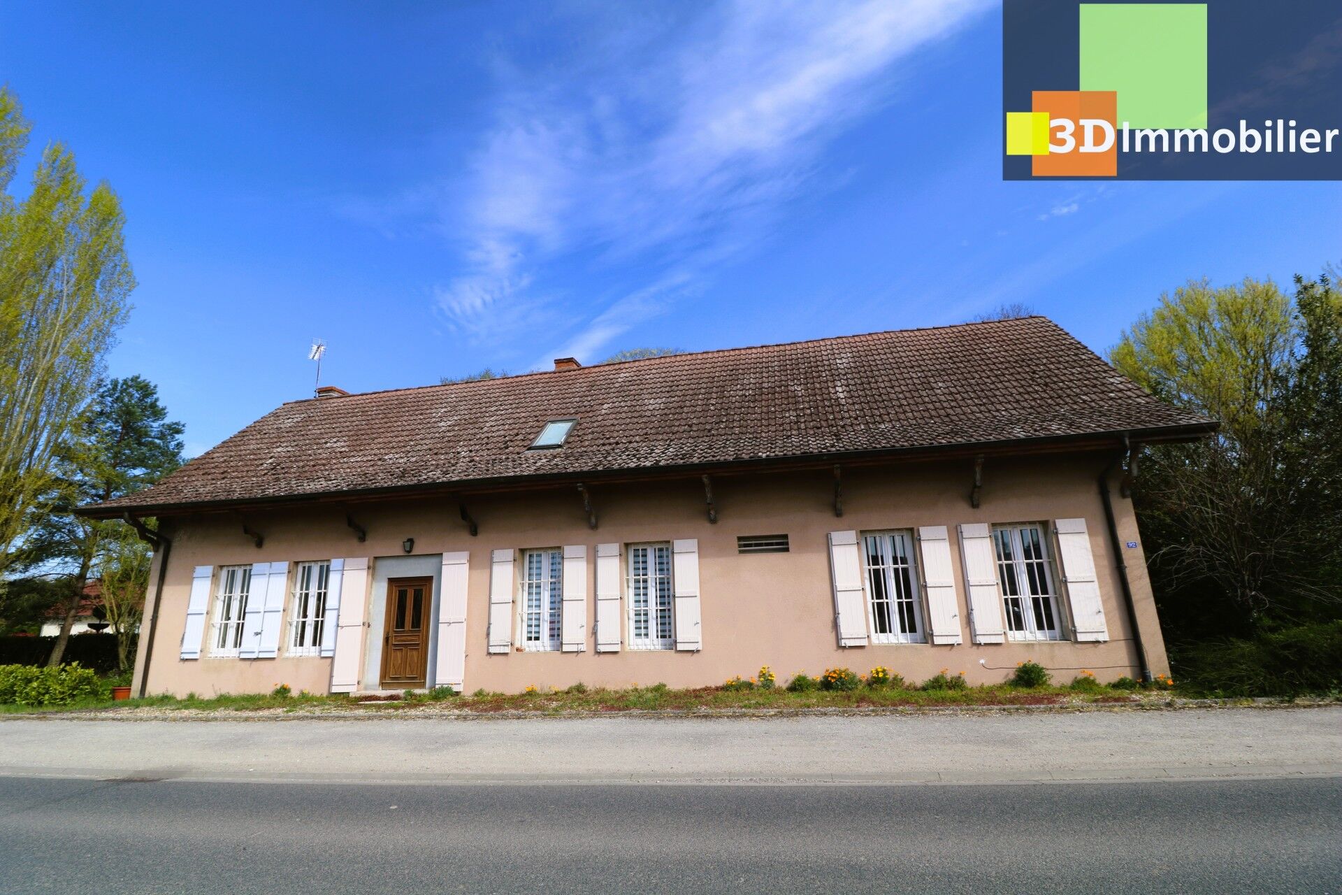 Vente maison - 8 pièce(s)
