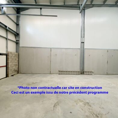 Commerce  233900 €
