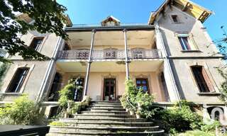 Maison 9 Pièces 260 m² à vendre à Mauzun (63160)