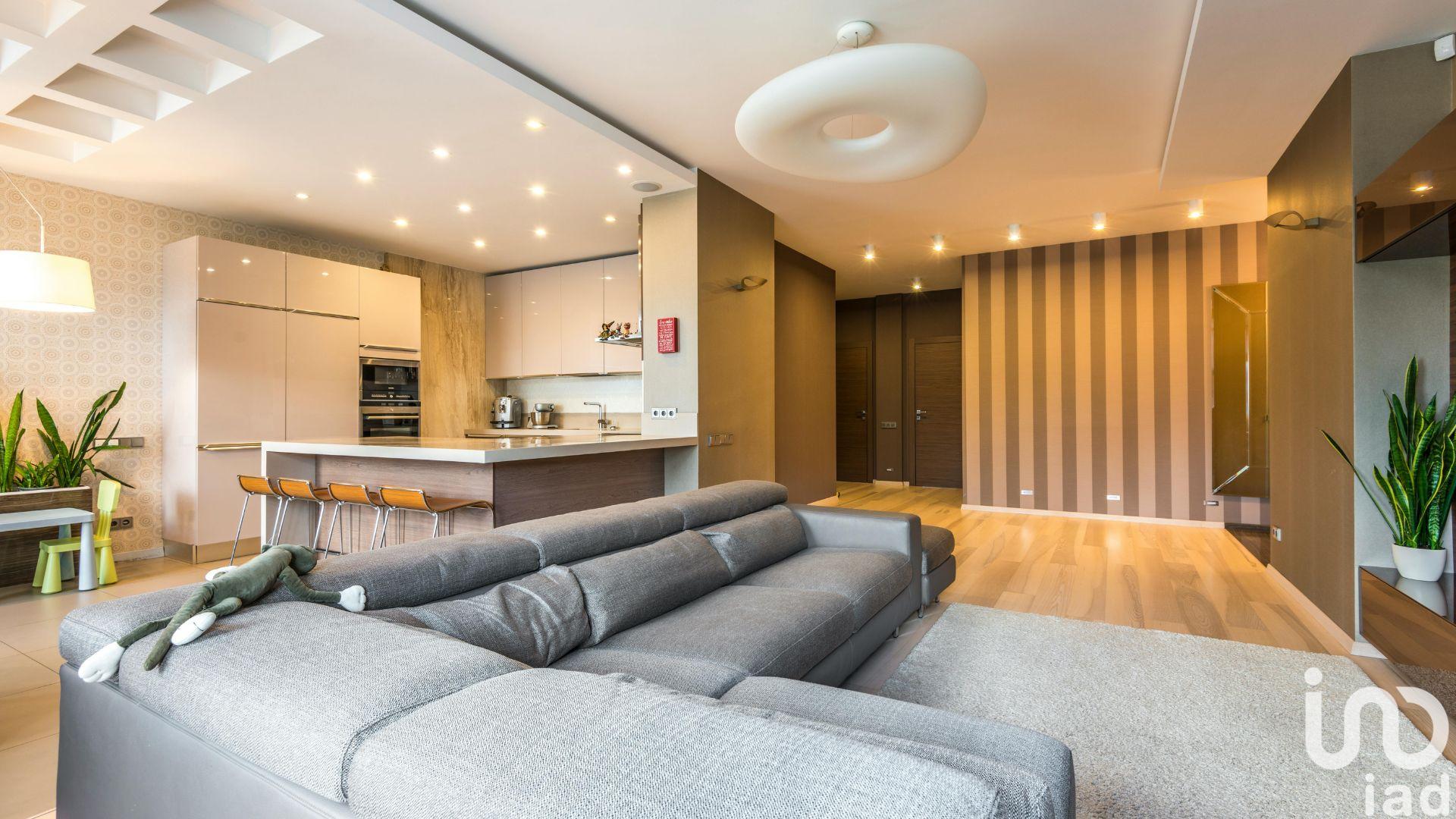 Issy-les-Moulineaux - 112m² - 5p. - 4ch.