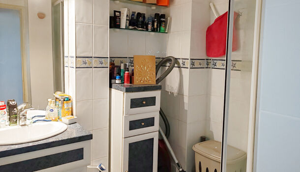 Appartement 3 pièces  à vendre Montélimar 26200