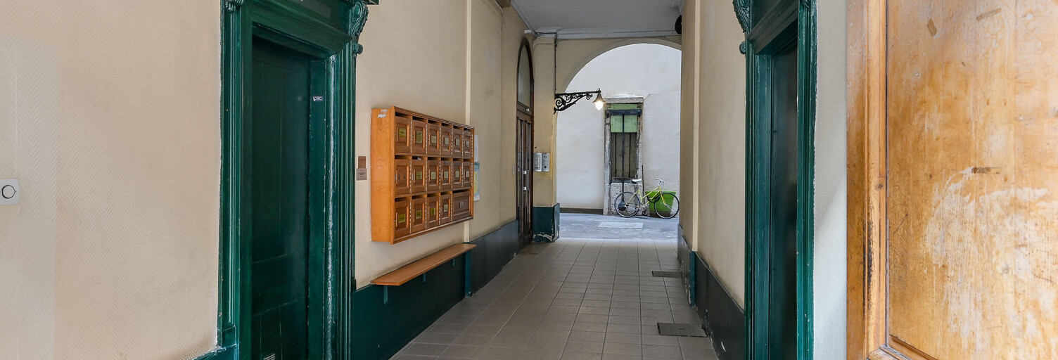 Appartement 4 Pièces 127 m² à louer à Lyon 2 (69002)