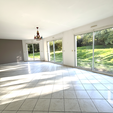 Maison 5 pièces 396700 €