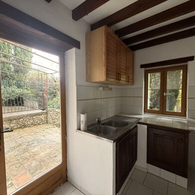 Appartement 1 pièces 385 €