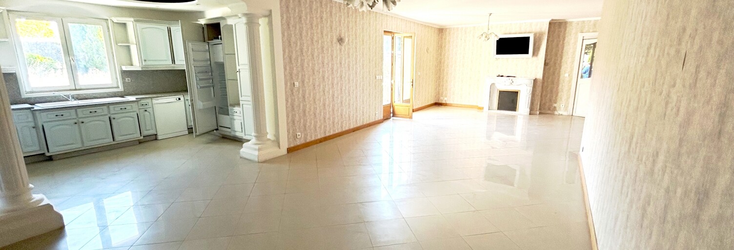 Maison 10 Pièces 224 m² à vendre à Autun (71400)