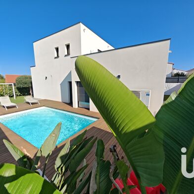 Maison 5 pièces 439000 €