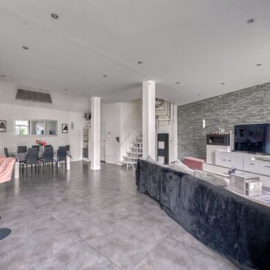 Maison 4 pièces 780000 €