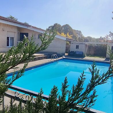 Maison 6 pièces 490000 €