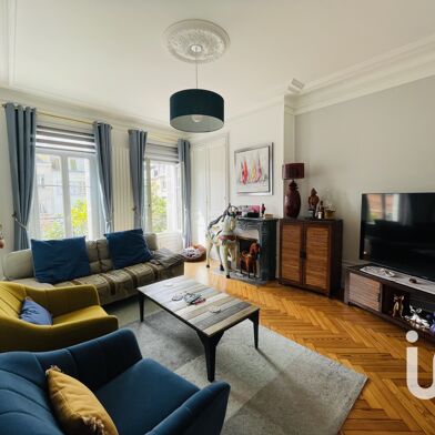 Appartement 4 pièces 343000 €