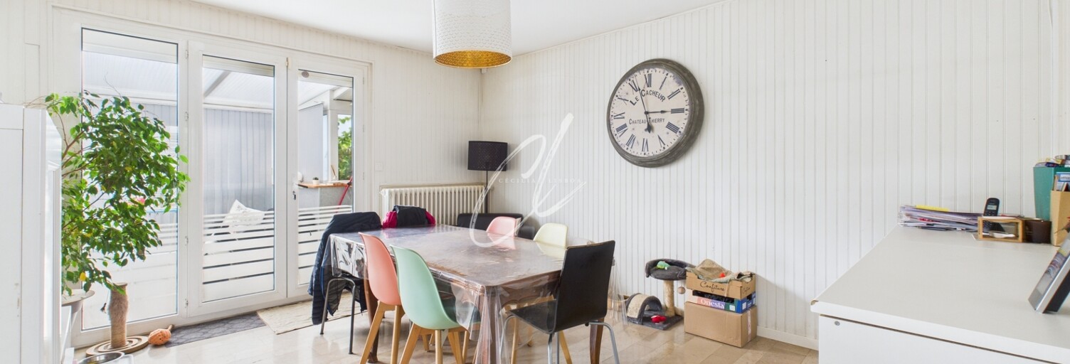 Maison 5 Pièces 100 m² à vendre à Saint-Clément (89100)