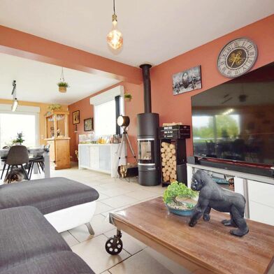 Maison 5 pièces 277000 €