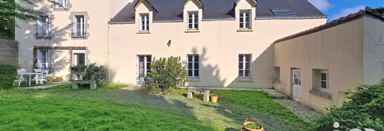 Maison 10 Pièces 251 m² à vendre à Saint-Jean-la-Poterie (56350)