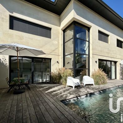 Maison 5 pièces 990000 €