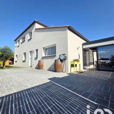 Maison 7 pièces 339000 €