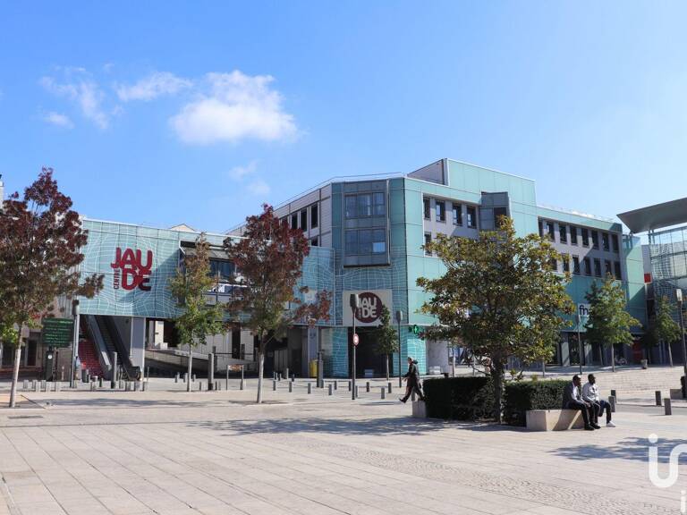 Vente Murs commerciaux 130 m&sup2; — photo 1
