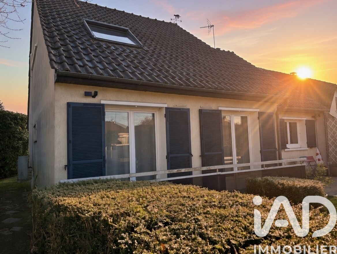 Forges-les-Bains - 144m² - 7p. - 5ch.