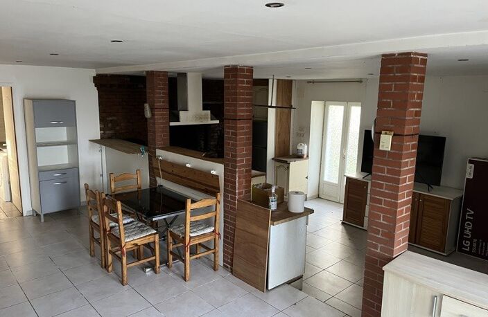 Maison de bourg de 4 pièces principales — photo 2
