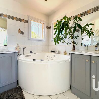 Maison 5 pièces 1049000 €