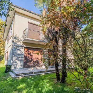Maison 8 pièces 989900 €