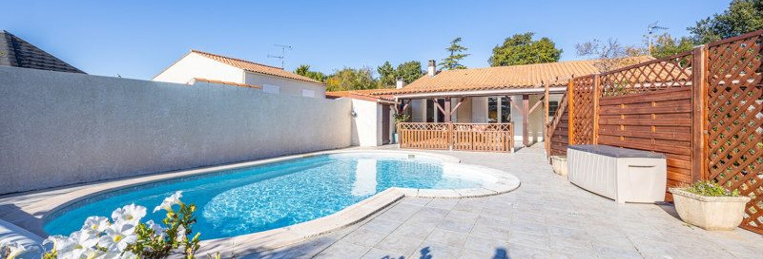 Maison 5 Pièces 102 m² à vendre à Montroy (17220)