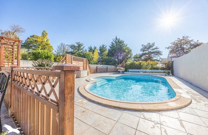 Vente maison 5 pièces 102 m² Montroy (17220) — photo 4