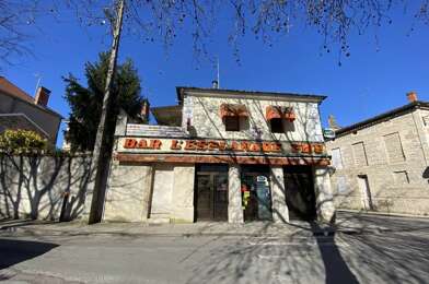 Immeuble  102538 €