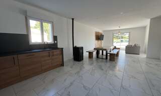 Maison 4 Pièces 110 m² à vendre à La Rochefoucauld-en-Angoumois (16110)