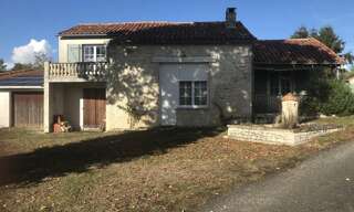 Maison 4 Pièces 118 m² à vendre à La Rochefoucauld-en-Angoumois (16110)