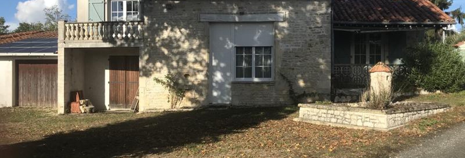 Maison 4 Pièces 118 m² à vendre à La Rochefoucauld-en-Angoumois (16110)