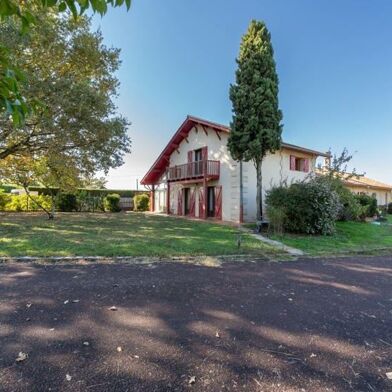 Maison 6 pièces 349000 €