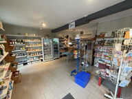 IMMEUBLE AVEC COMMERCE ET LOGEMENT — photo 3