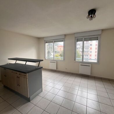 Appartement 2 pièces 145800 €