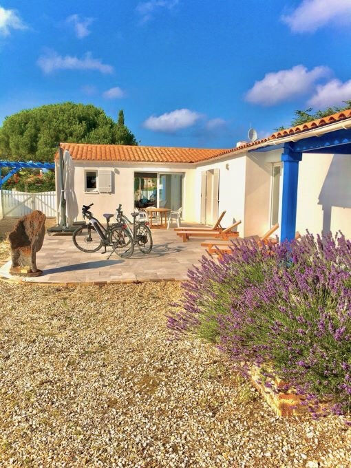 Villa / Maison  T5 à vendre Brée-les-Bains (La) 17840