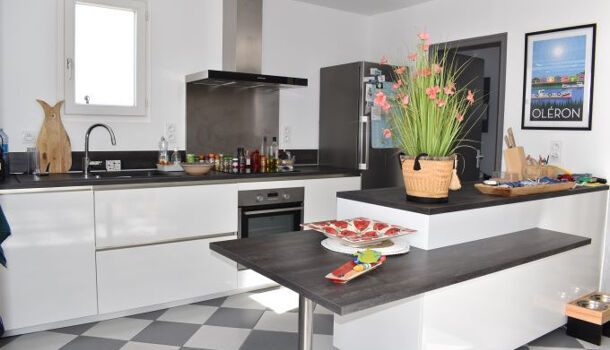 Villa / Maison 5 pièces  à vendre Brée-les-Bains (La) 17840