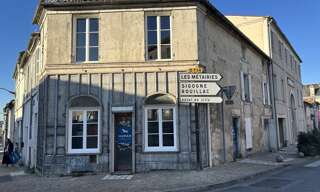 Maison  76 m² à vendre à Jarnac (16200)