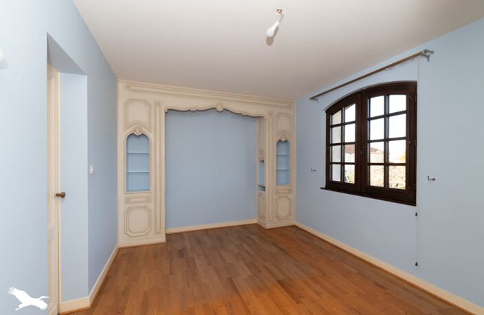 Maison en pierre de 7 pièces principales — photo 4
